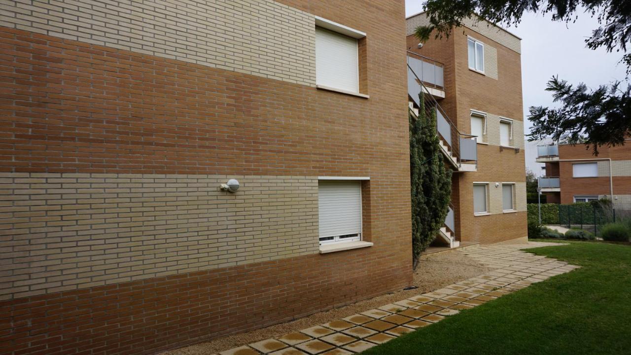 Encantador Apartamento familiar 4 px con Terraza, Parking y Wi-fi en Llançà Exterior foto