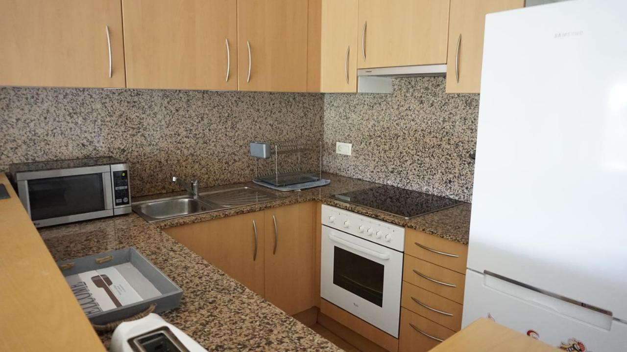 Encantador Apartamento familiar 4 px con Terraza, Parking y Wi-fi en Llançà Exterior foto