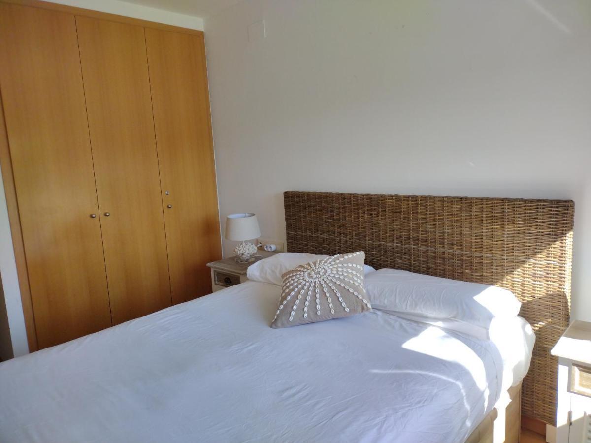 Encantador Apartamento familiar 4 px con Terraza, Parking y Wi-fi en Llançà Exterior foto