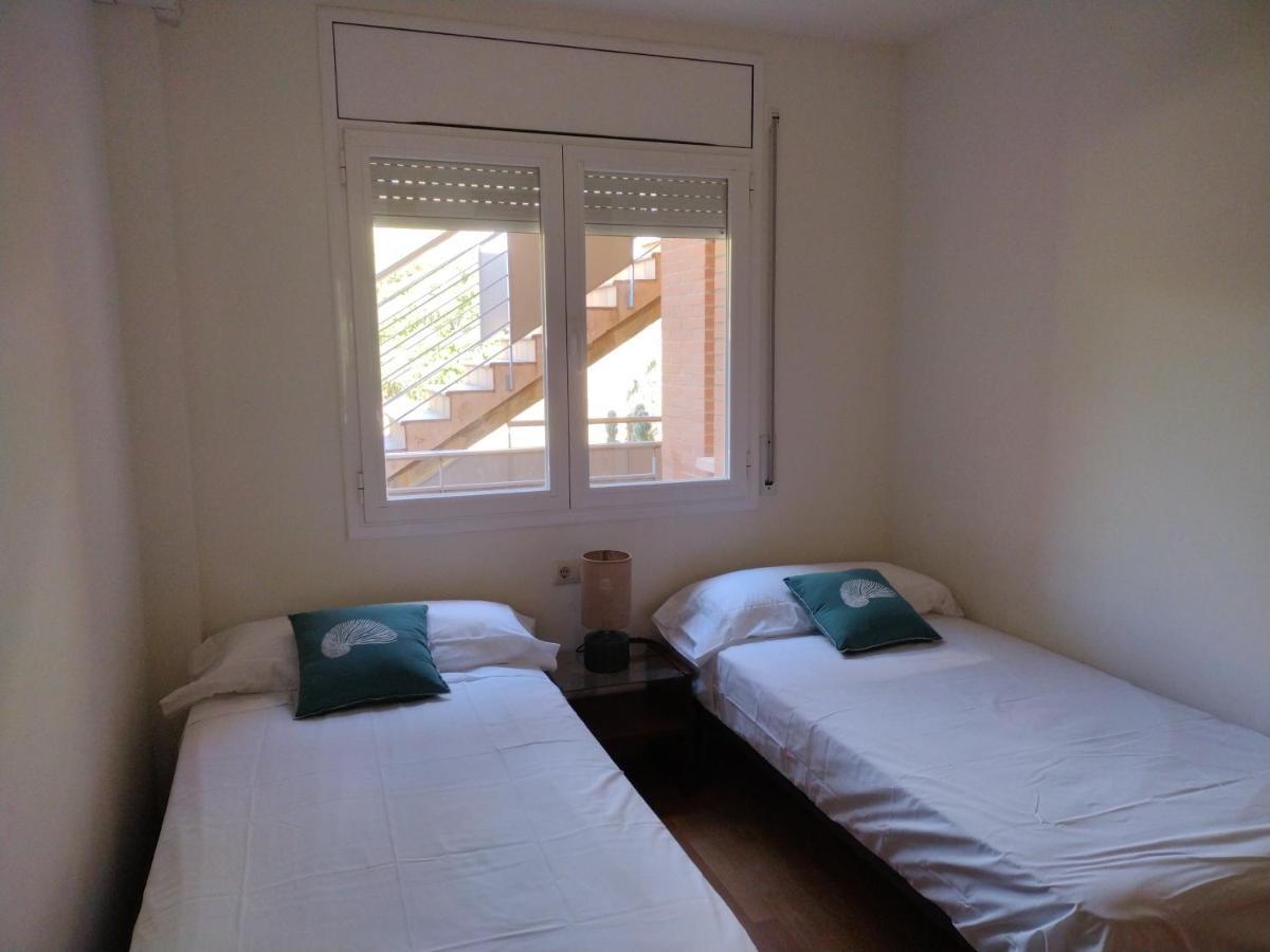 Encantador Apartamento familiar 4 px con Terraza, Parking y Wi-fi en Llançà Exterior foto