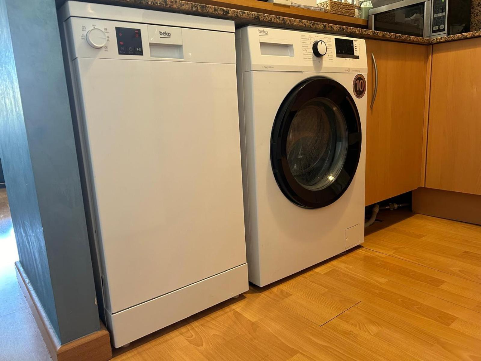 Encantador Apartamento familiar 4 px con Terraza, Parking y Wi-fi en Llançà Exterior foto